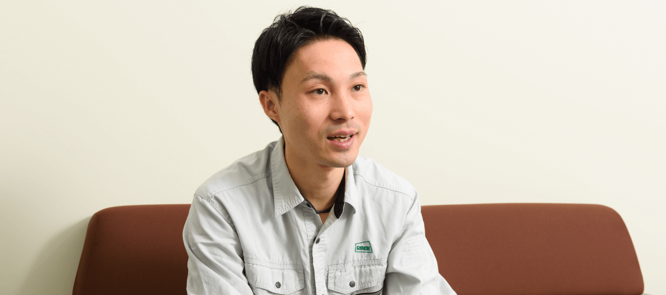 モットーは「まず試してみる」
